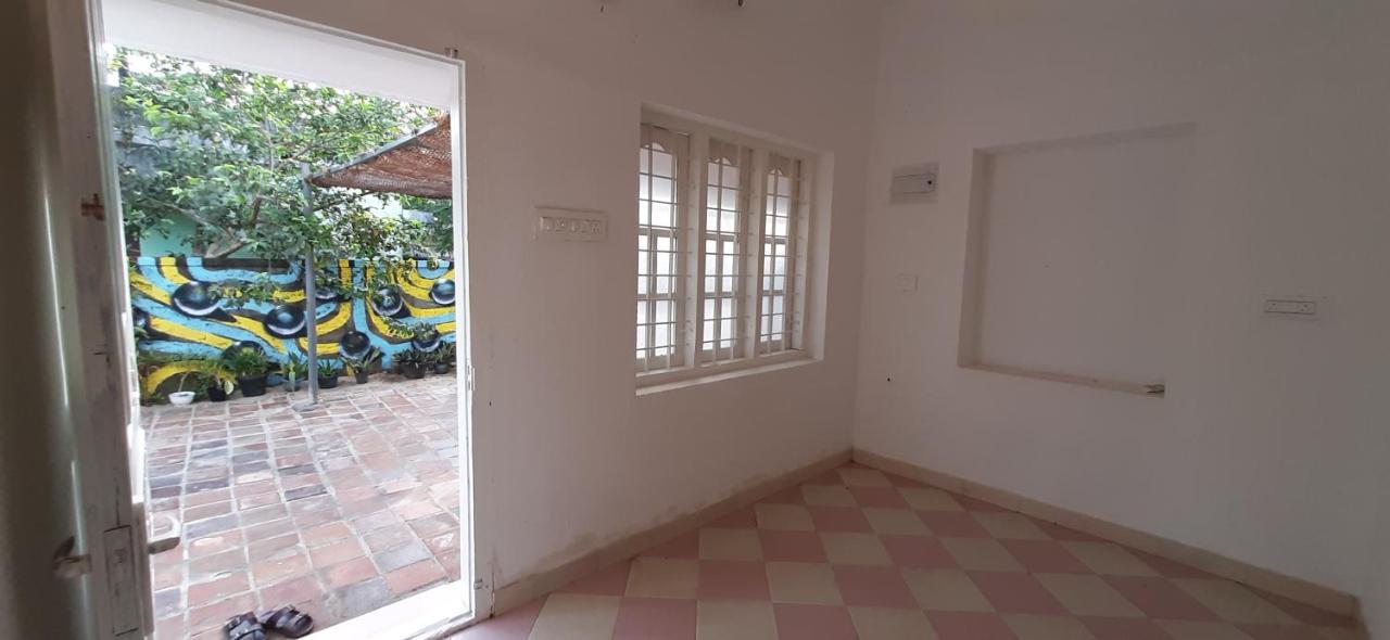 بيت شباب A Loft Alappuzha المظهر الخارجي الصورة